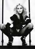 th_95704_VogueBrazil_December2008_Madonna_phStevenKlein_05_122_1084lo.jpg