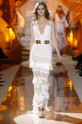 th_67988_2011SS_ZuhairMurad_005_122_111lo.jpg