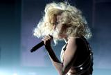 th 75657 Celebutopia Lady Gaga performs at the 2009 American Music Awards 10 122 1112lo AMA 2009: Veja fotos em alta qualidade das performances de Shakira, Timbaland, GaGa e Rihanna
