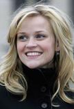 th_e180f_reeserwitherspoon152gc.jpg