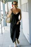 th_52983_Nicollette_Sheridan_Beverly_Hills_021009_003_123_236lo.jpg