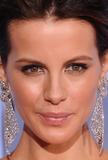 th_22475_KateBeckinsale69thAnnualGoldenGl_0007_123_337lo.jpg