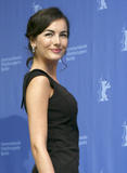 Berlinale Film Festival (Берлинский Кинофестиваль) Th_80866_camilla_belle_father_of_invention_photocall-014_122_476lo