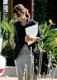 th_47213_Halle_Berry_out_and_about_in_Bel_Air_06_122_499lo.jpg