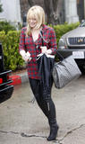 th_81819_Preppie_-_Hilary_Duff_out_in_Beverly_Hills_-_Feb._5_2010_147_122_544lo.jpg