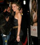 Hilary Swank at 'PS I Love You' premiere