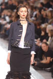th_34961_md-lerage.com-fw04-rtw-paris-w-vuitton-002-welk1ft7_122_653lo.jpg