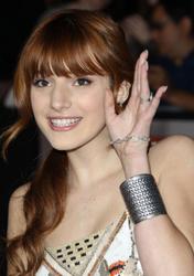 http://img133.imagevenue.com/loc42/th_663275877_BellaThorne_JohnCarterPremiere_Hollywood_16_122_42lo.jpg