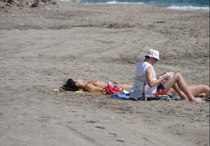 Almería Spain Beach Voyeur Candid Spy Girls -74iv1gobni.jpg